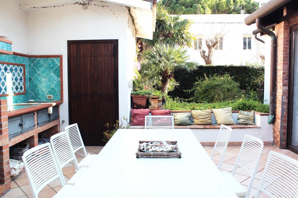 B&B Casa Chinaski Mondello Ngoại thất bức ảnh