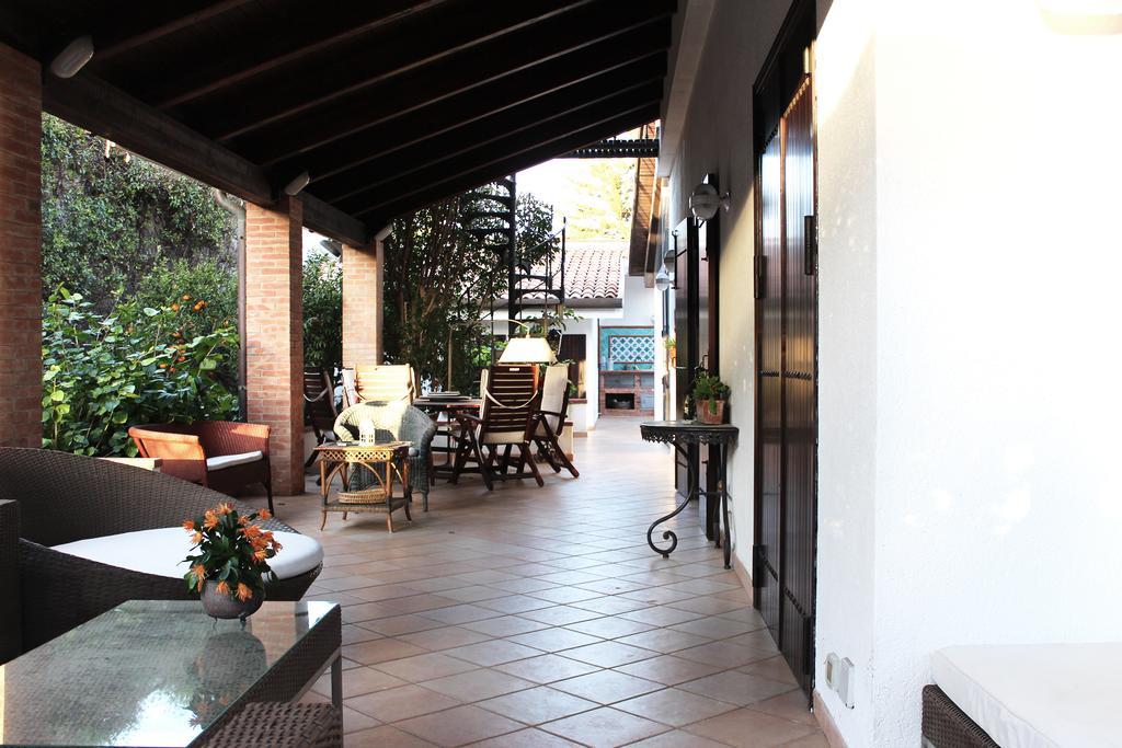 B&B Casa Chinaski Mondello Ngoại thất bức ảnh