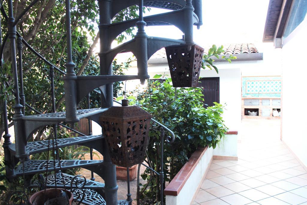 B&B Casa Chinaski Mondello Ngoại thất bức ảnh